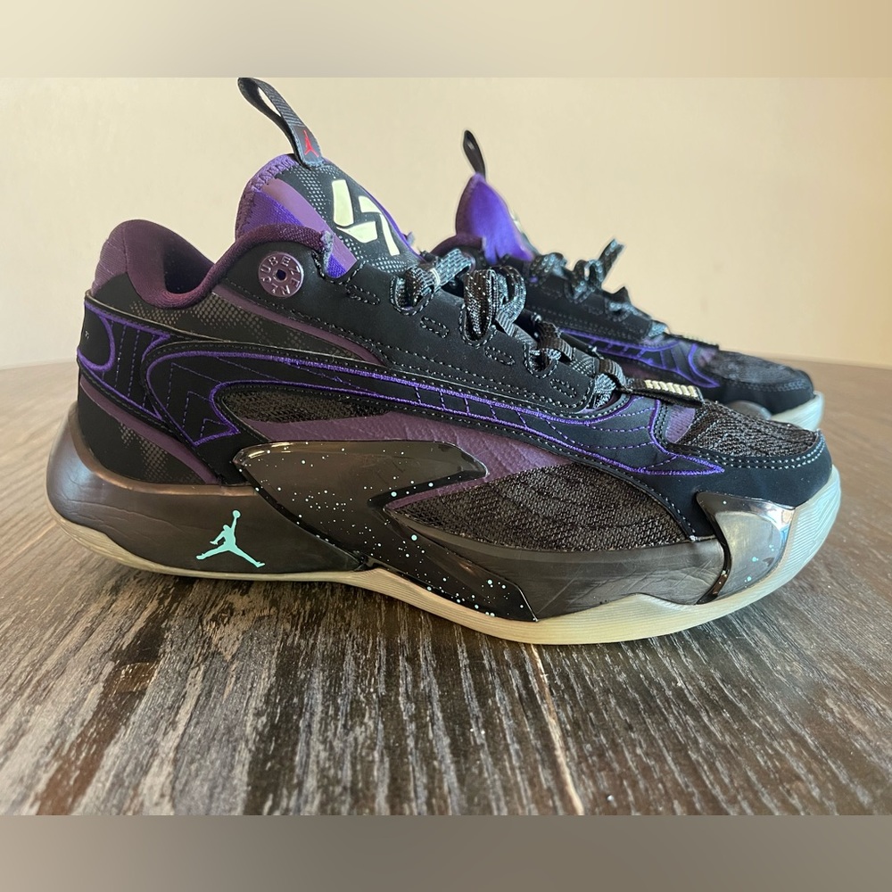 Jordan Luka 2 Glow in the Dark 6.5y